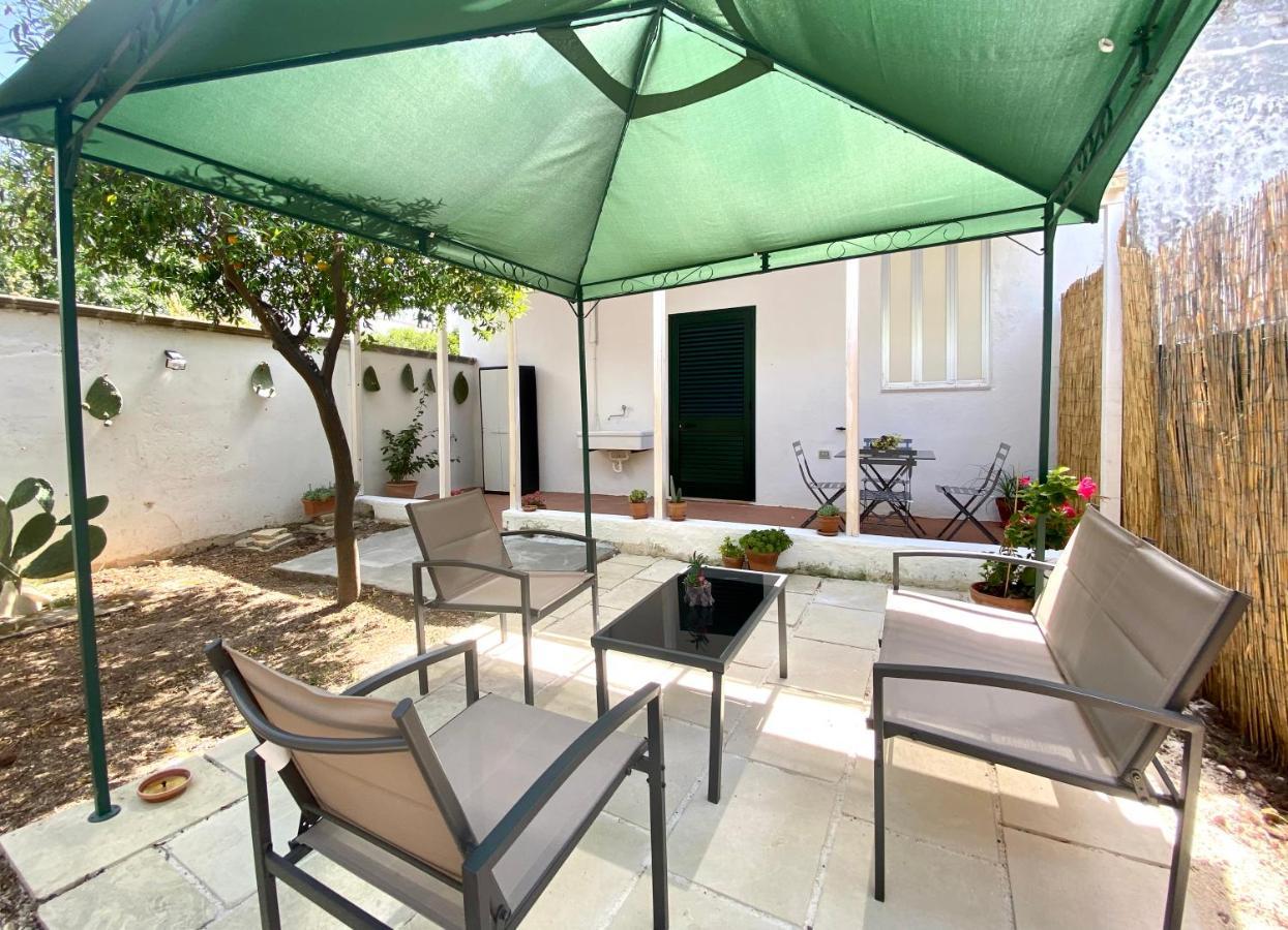 La Casa Di Nina Apartment Surano Exterior photo
